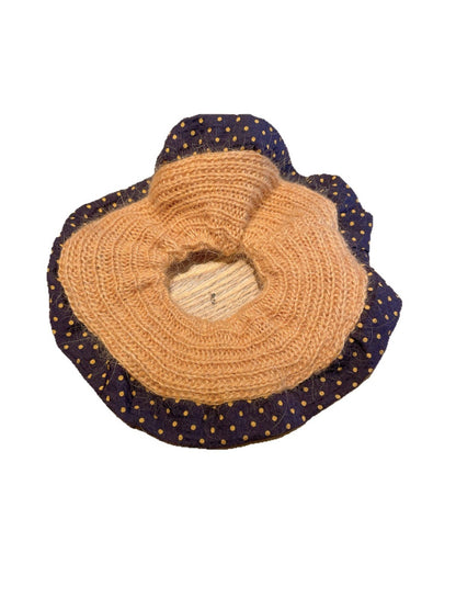 Gifty - Premium Polka Dot Scrunchie