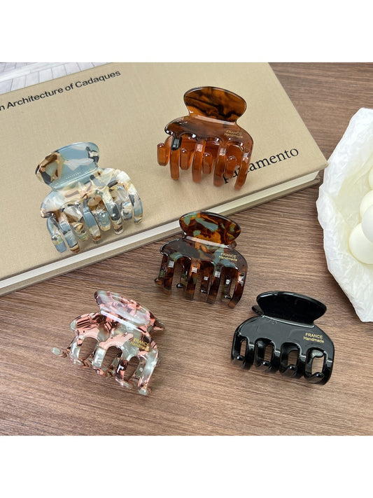 Beau - Retro Cloud Style Claw Clip