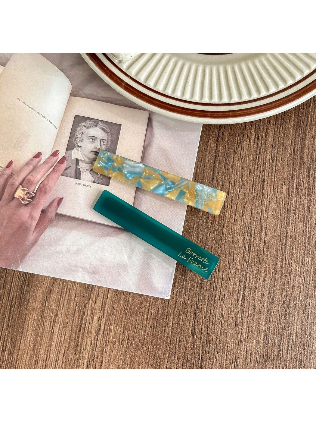 Beau - Simple Short Bar PVC Side Hair Clip Set