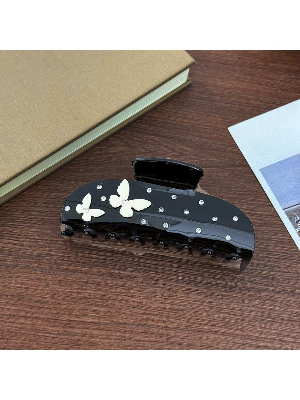 Beau - Starfish And Butterfly Hair Claw Clip