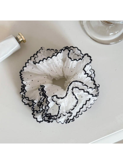Gifty - Black Edge Polka Dot Ruched Scrunchie