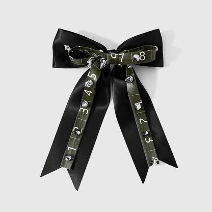 Beau - Y2K Rivet Detail Bow Hair Clip