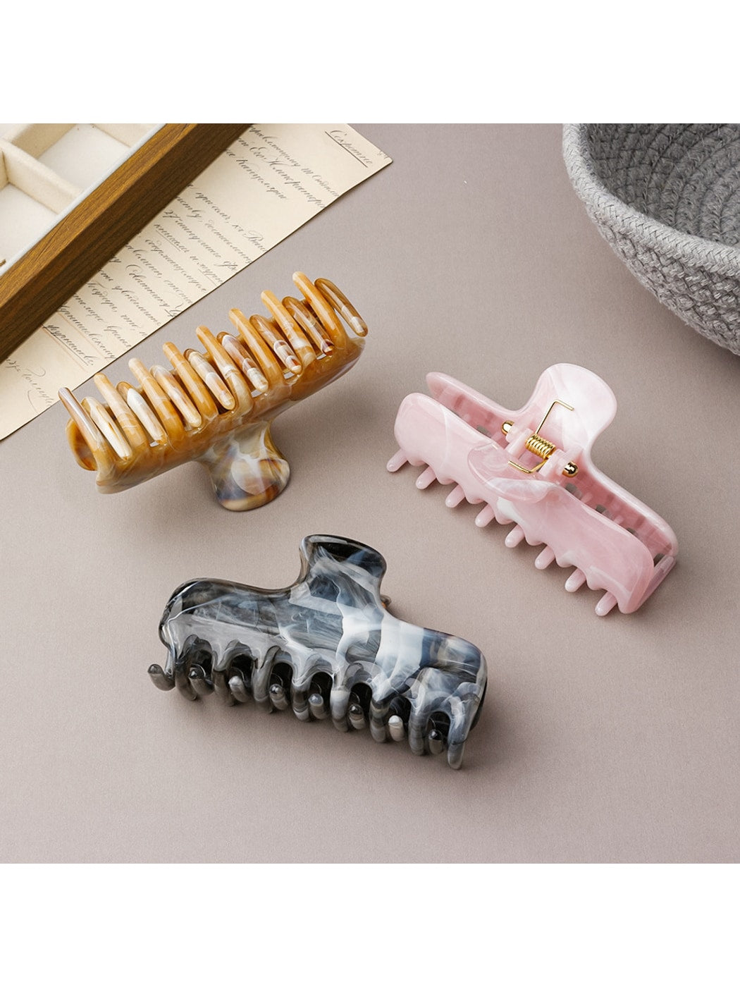 Beau - Geometric Ink Wash Pattern Claw Hair Clip