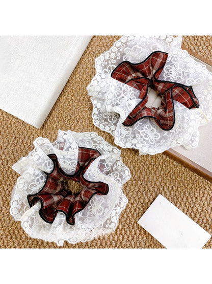 Gifty - Red Plaid Lace Hair Tie