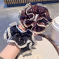 Gifty - Elegant Retro Floral Scrunchie