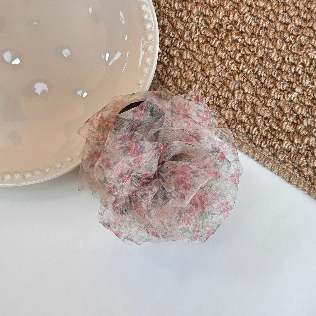 Beau - Sweet Floral Print Ruffle Edge Claw Clip