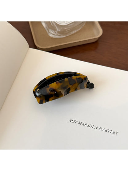 Beau - Glossy Marbled Acetate Banana Clip