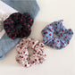Gifty - Retro Small Floral Scrunchie