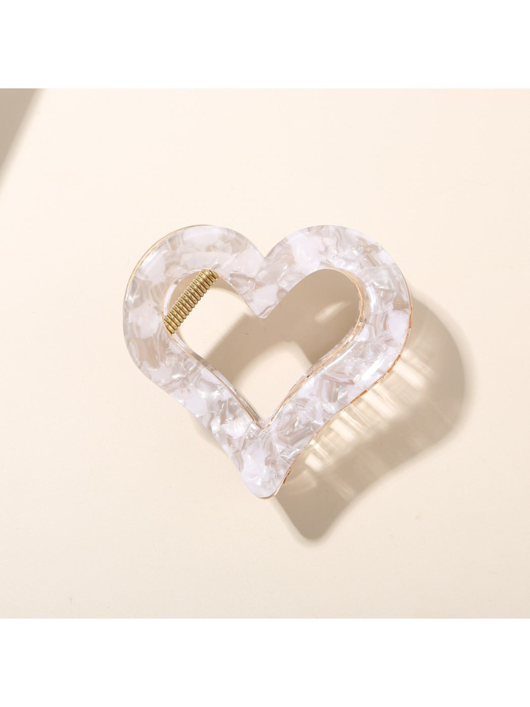 Beau - Vintage Heart Shaped Claw Clip