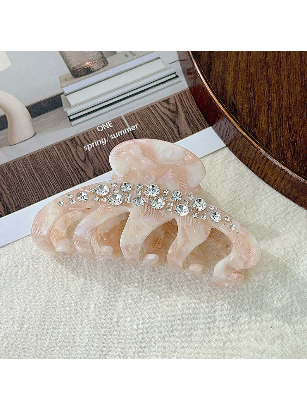 Beau - Pretty Shiny Acetate Hair Clip