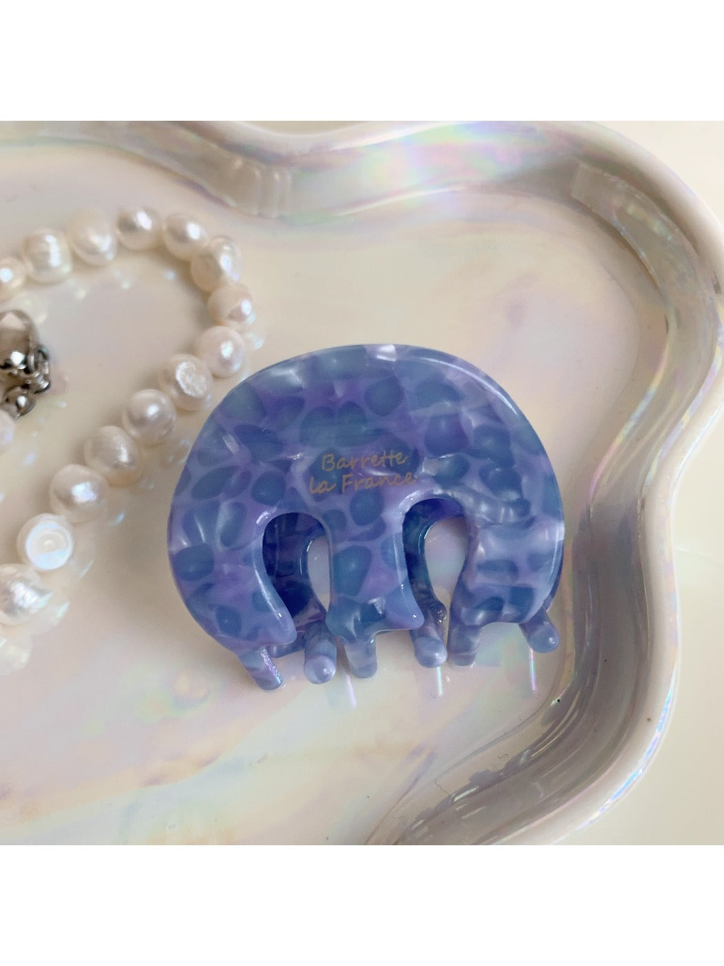 Beau - Cute Small M-Shaped Hair Clip
