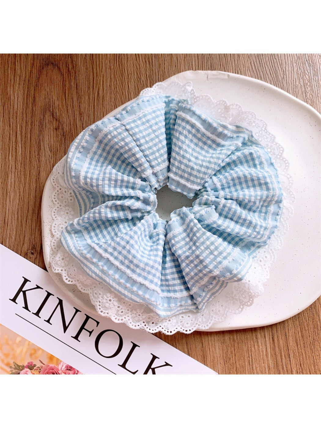Gifty - Country Style Lace Scrunchie