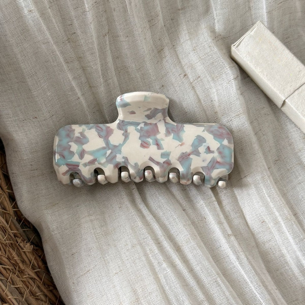 Beau - Marble Swirl Acetate Hair Claw Clip