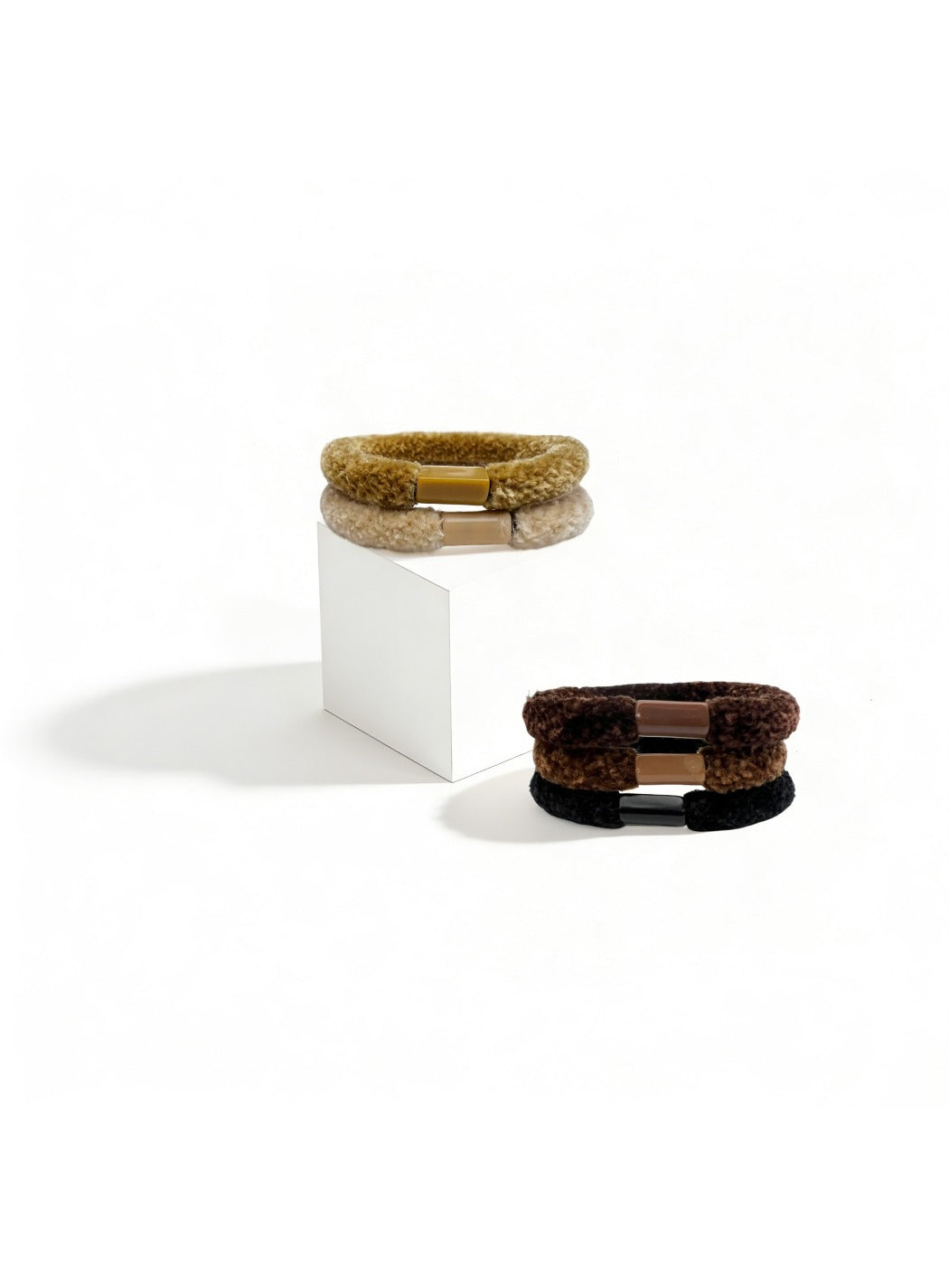 Gifty - Fashionable Cute Plush Hair Tie