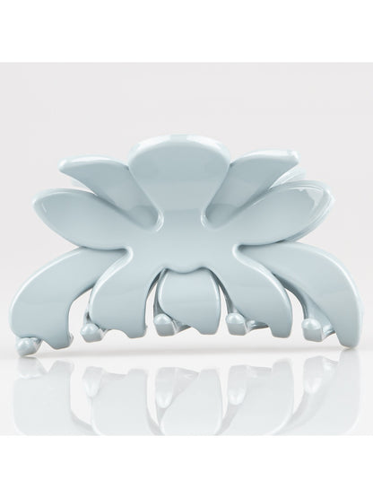 Beau - Minimalist Solid Color Flower Shaped Claw Clip