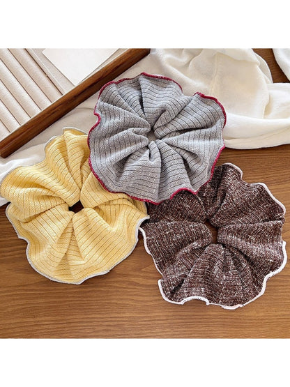 Gifty - Solid Color Knitted Scrunchie Hair Tie