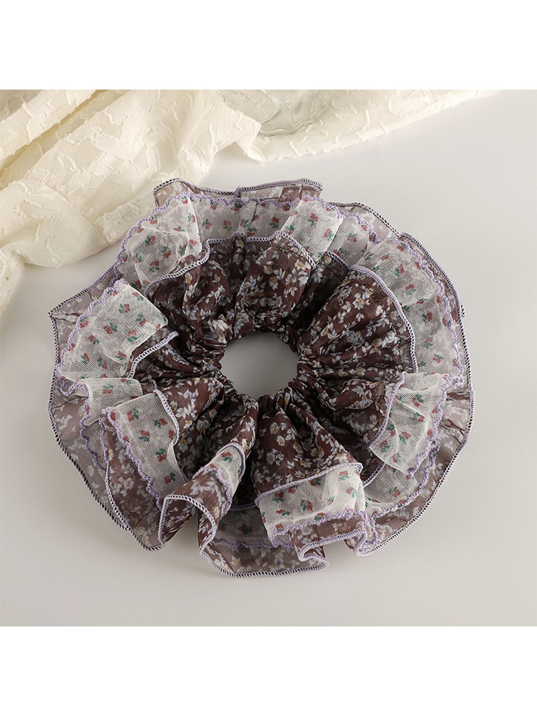 Gifty - Floral Lace Trim Ruffled Fabric Scrunchie