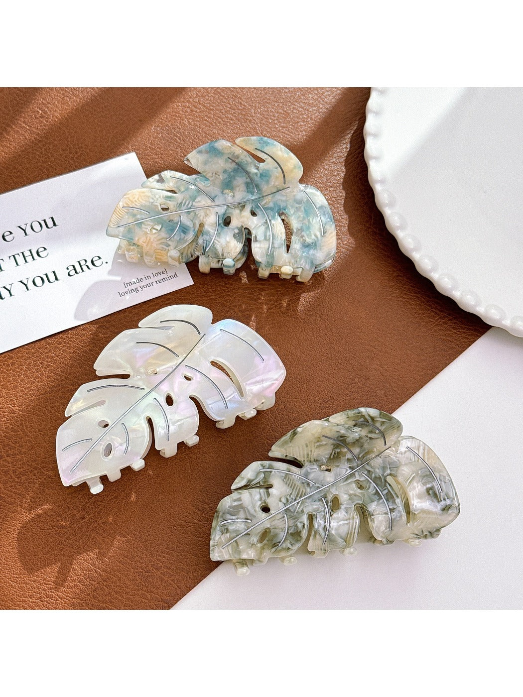 Beau - Leaf Shaped Hair Clip Large Acetate Hair Claw