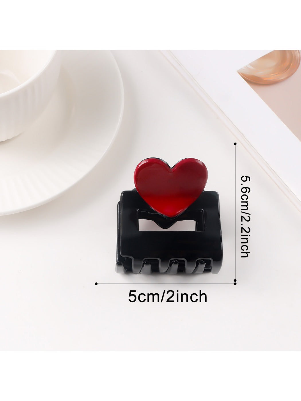 Beau - Minimalist Heart Pattern Hair Claw Clip