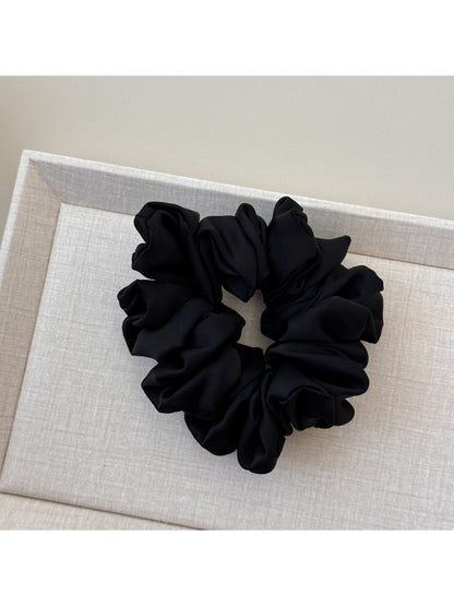 Gifty - Versatile Ruched Satin Hair Scrunchies