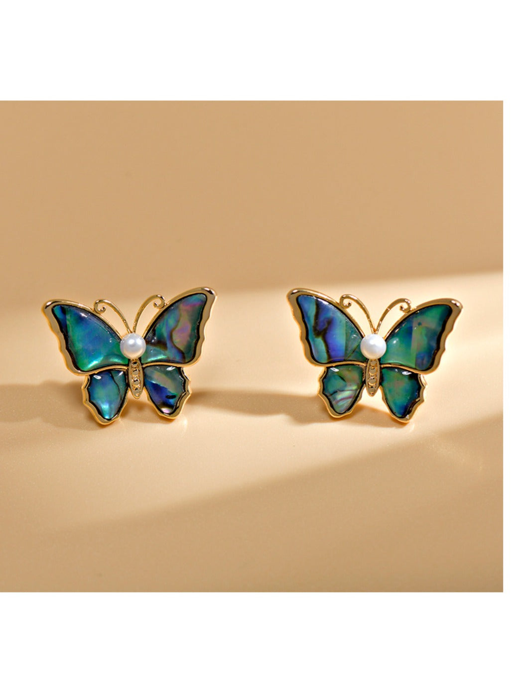 Earedge - Vintage Ombre Butterfly Earrings