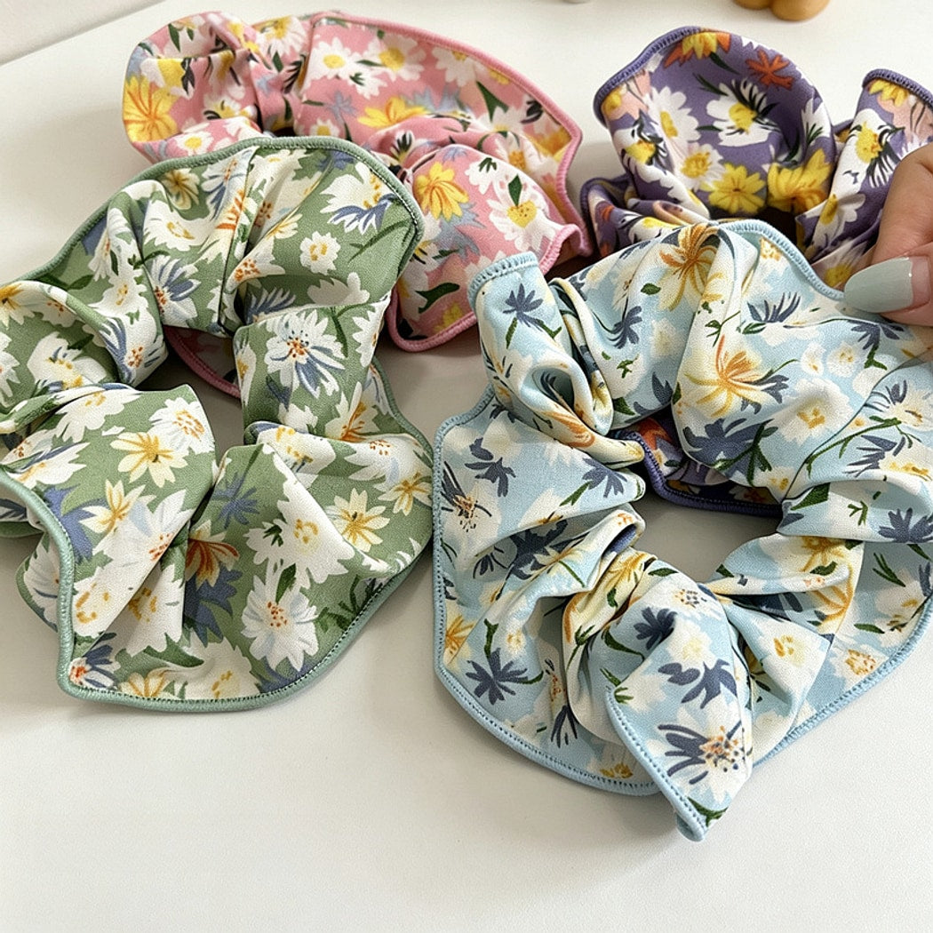 Gifty - Elegant Floral Print Polyester Scrunchie