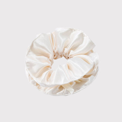 Gifty - Elegant Bow Accent Ruffle Scrunchie