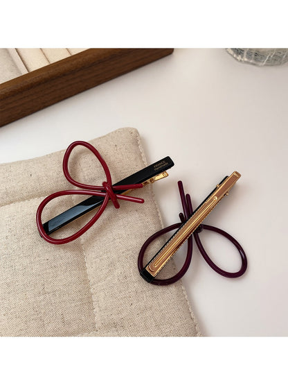 Beau - Openwork Bow Hair Clip