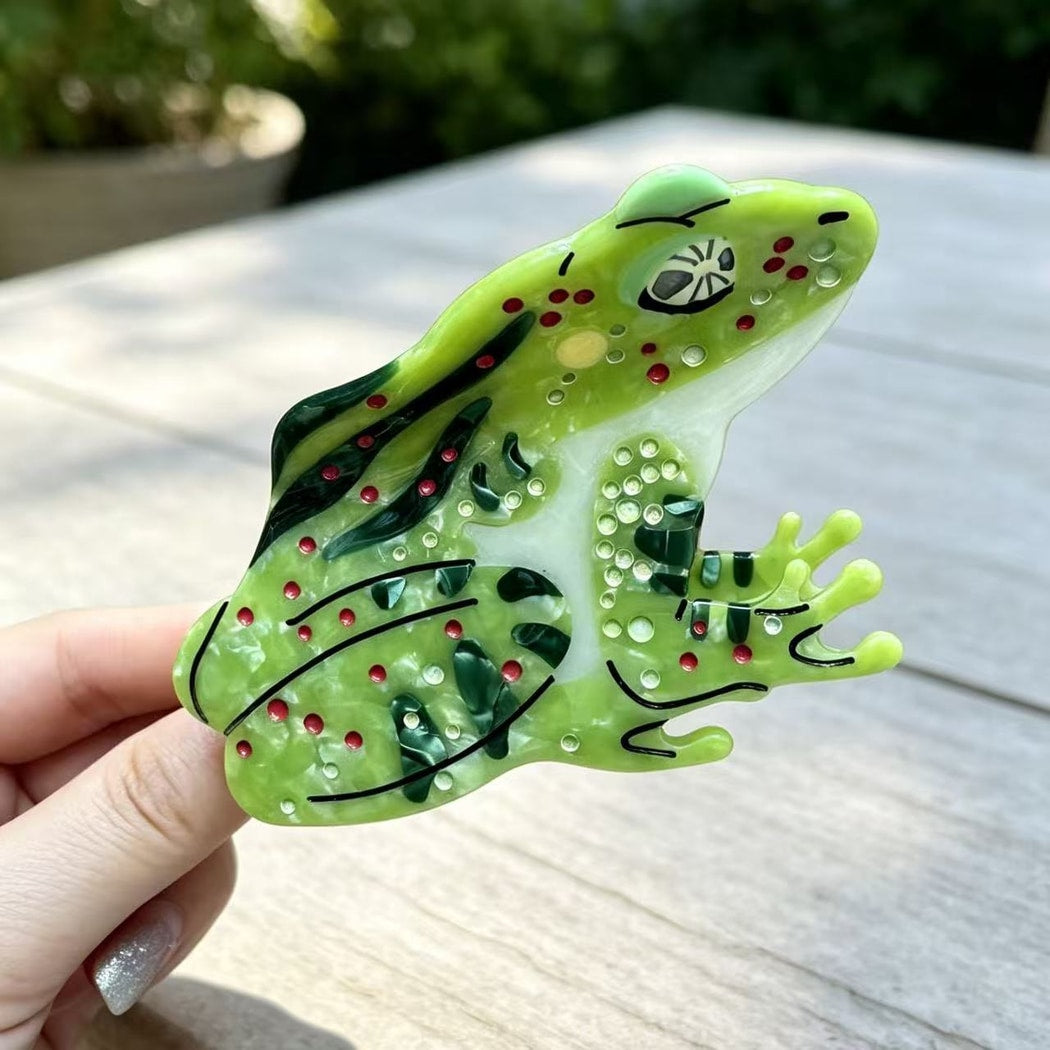 Beau - Playful Frog Shaped Acetate Claw Clip