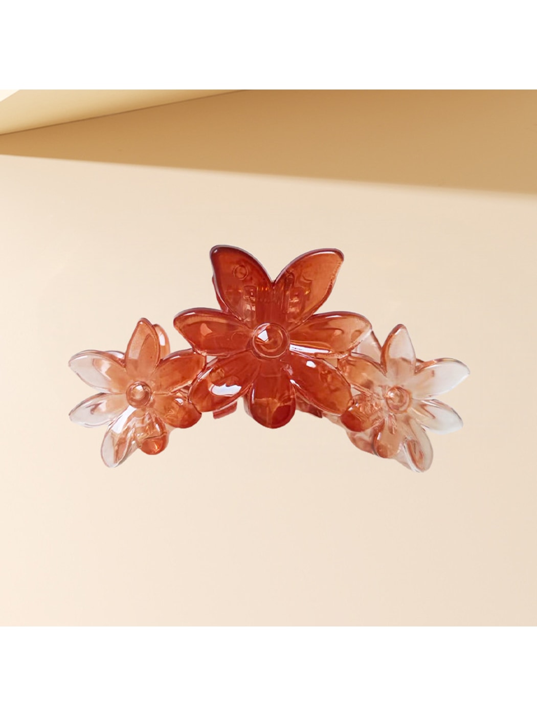 Beau - Gradient Flower Shaped Plastic Alloy Claw Clip