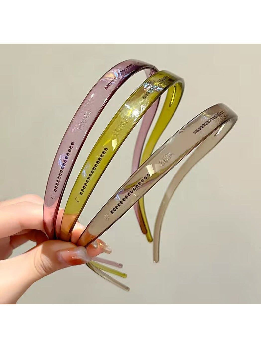Gifty - Minimal Ring Shape Retro Plastic Headband