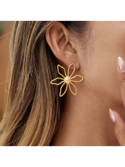 Earedge - Hibiscus Floral Motif Earrings