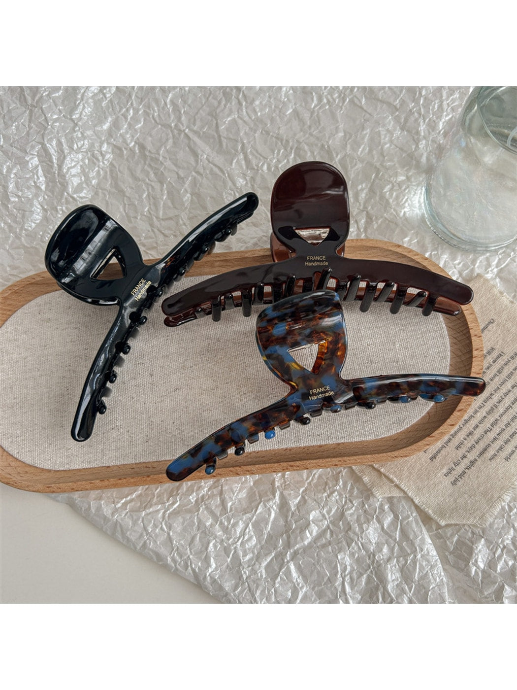 Beau - Cutout Cross Design Acetate Hair Claw Clip