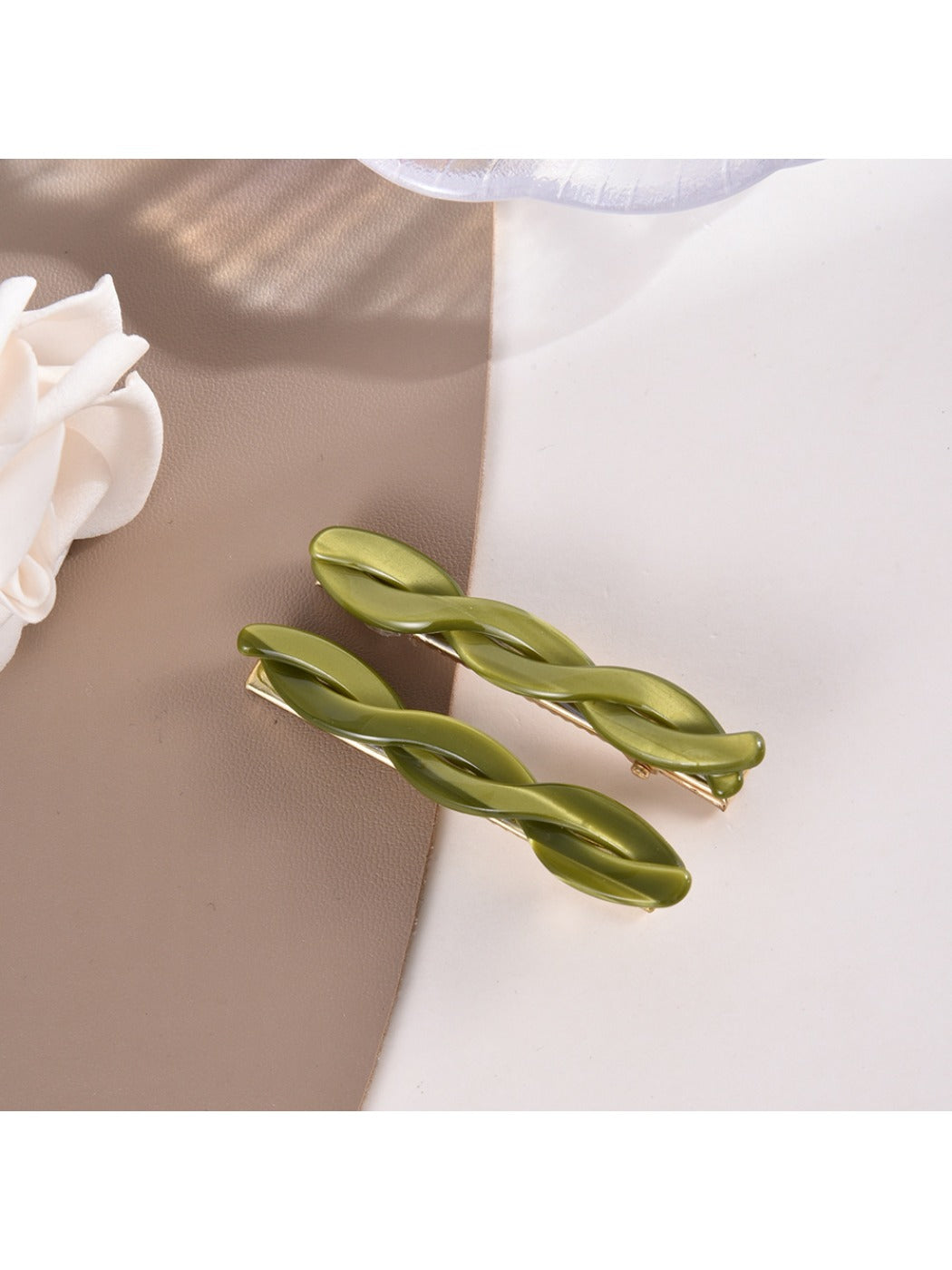 Beau - Creative Braided Shaped Acetate Hair Clip