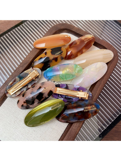 Beau - Vintage Style Oval Hair Clip