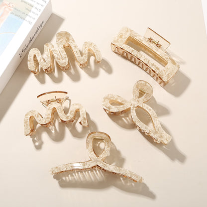 Beau - Geometric Acetate Hollow Wave Claw Hair Clip