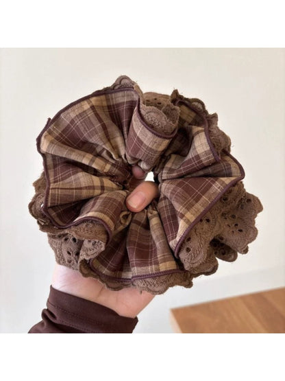 Gifty - Coffee Plaid Lace Hair Scrunchie