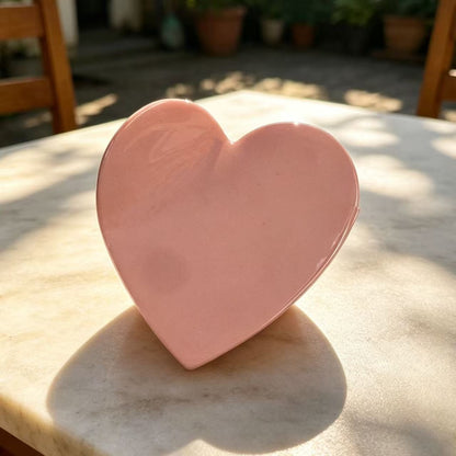 Beau - Glossy Heart Acetate Claw Clip