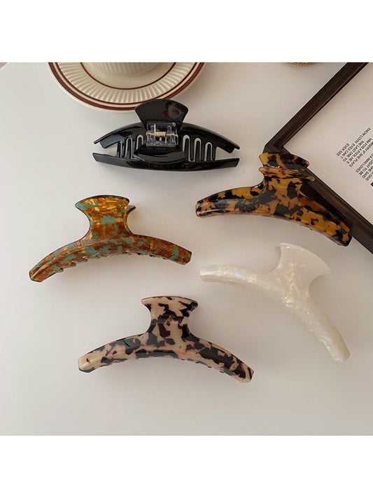 Beau - Large Leopard Print Hair Claw Clip