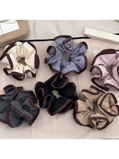 Gifty - Elegant Two Tone Scrunchie