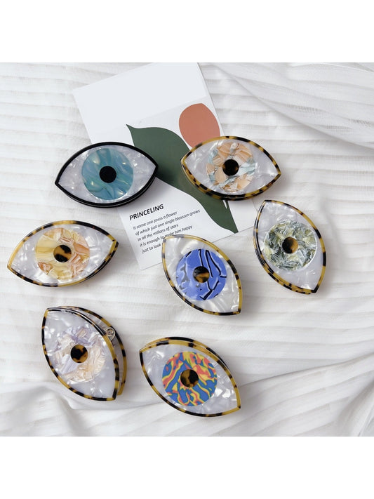 Beau - Fashionable Big Eye Hair Clip