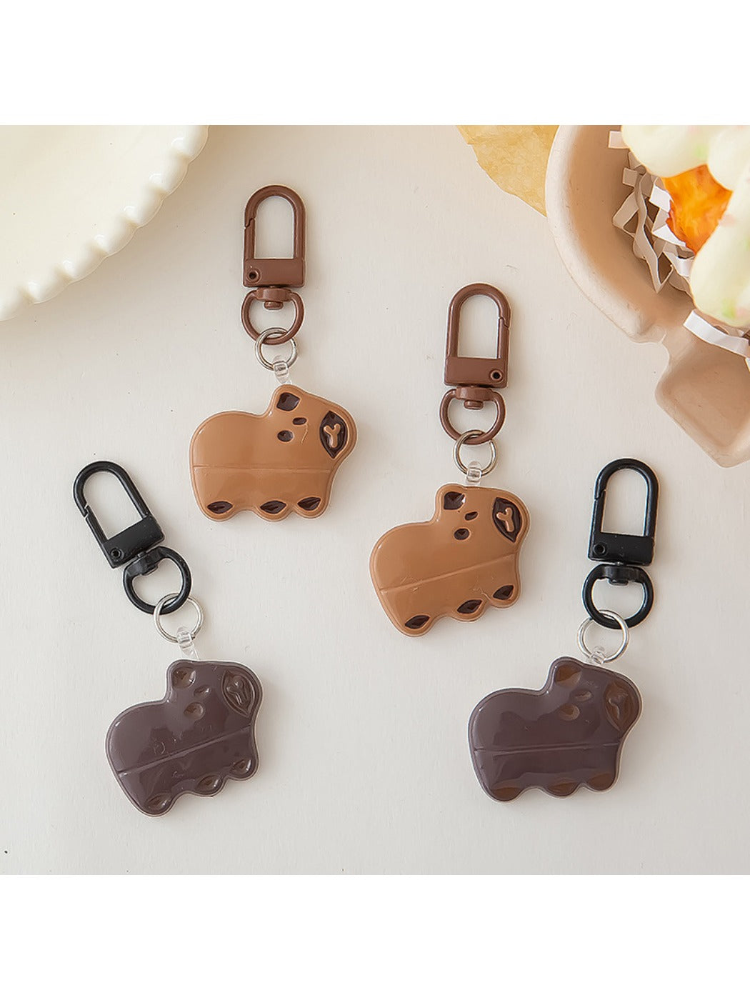 Keypus - Cute Cartoon Capybara Shaped Keychain