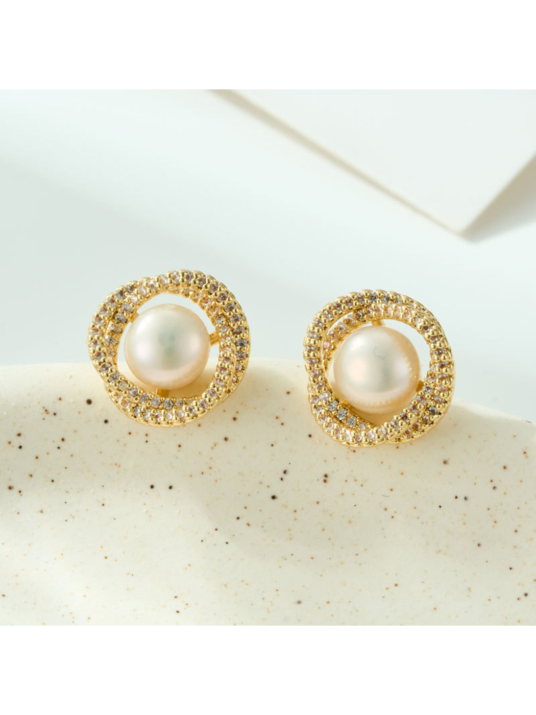 Earedge - Geometric Twisted Double Ring Stud Earrings