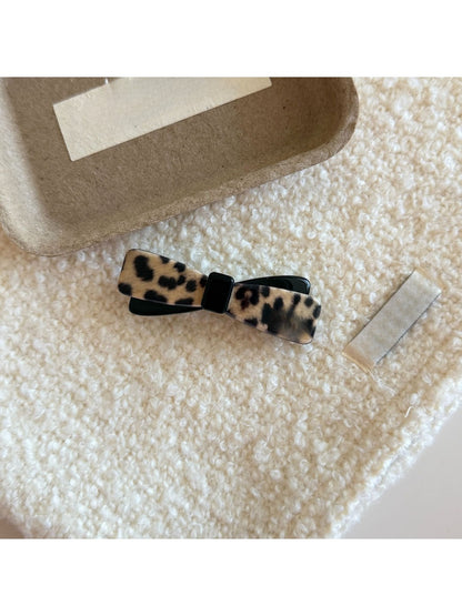 Beau - Cute Bow-Shaped Side Hair Clip