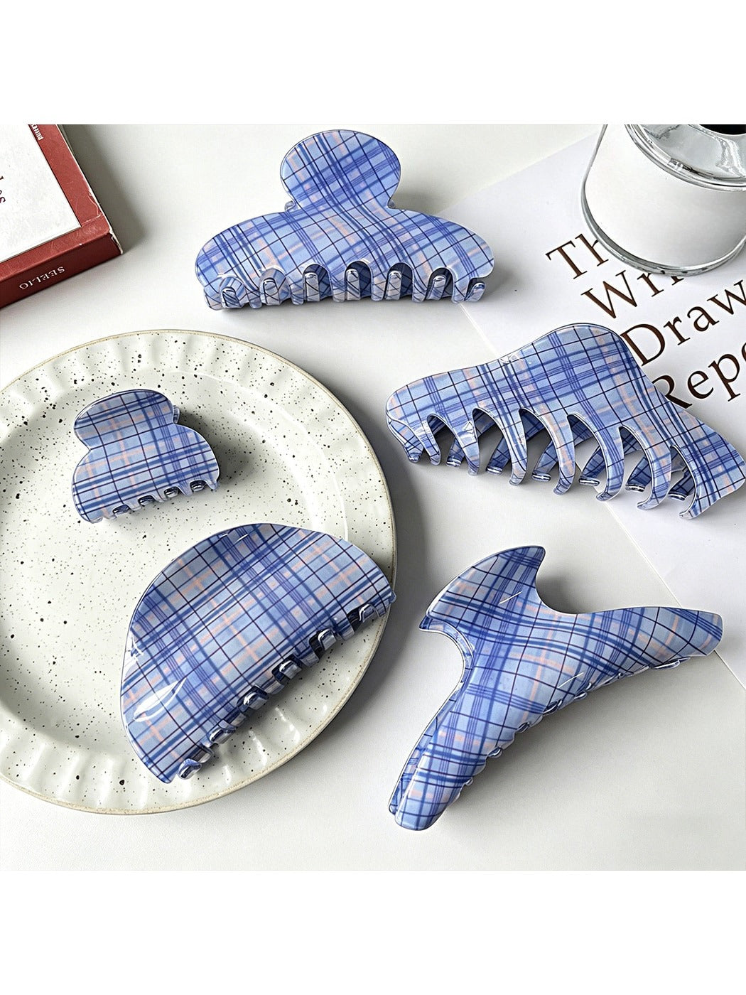 Beau - Glossy Plaid Acetate Hair Claw Clip