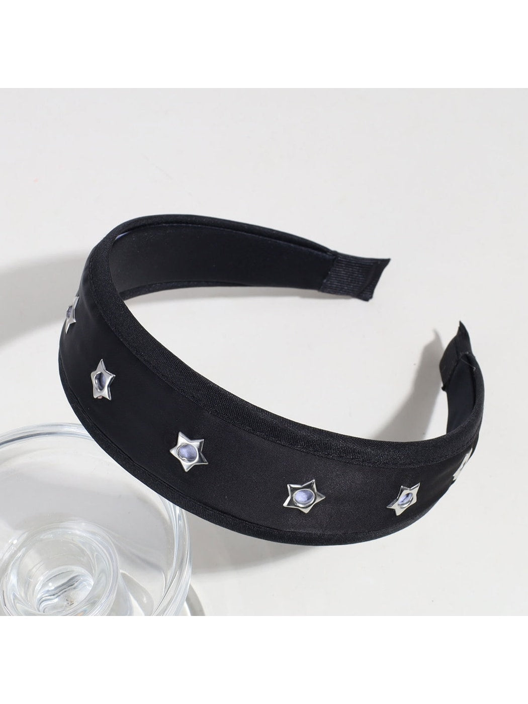 Gifty - Star Cutout Satin Look Fashion Headband