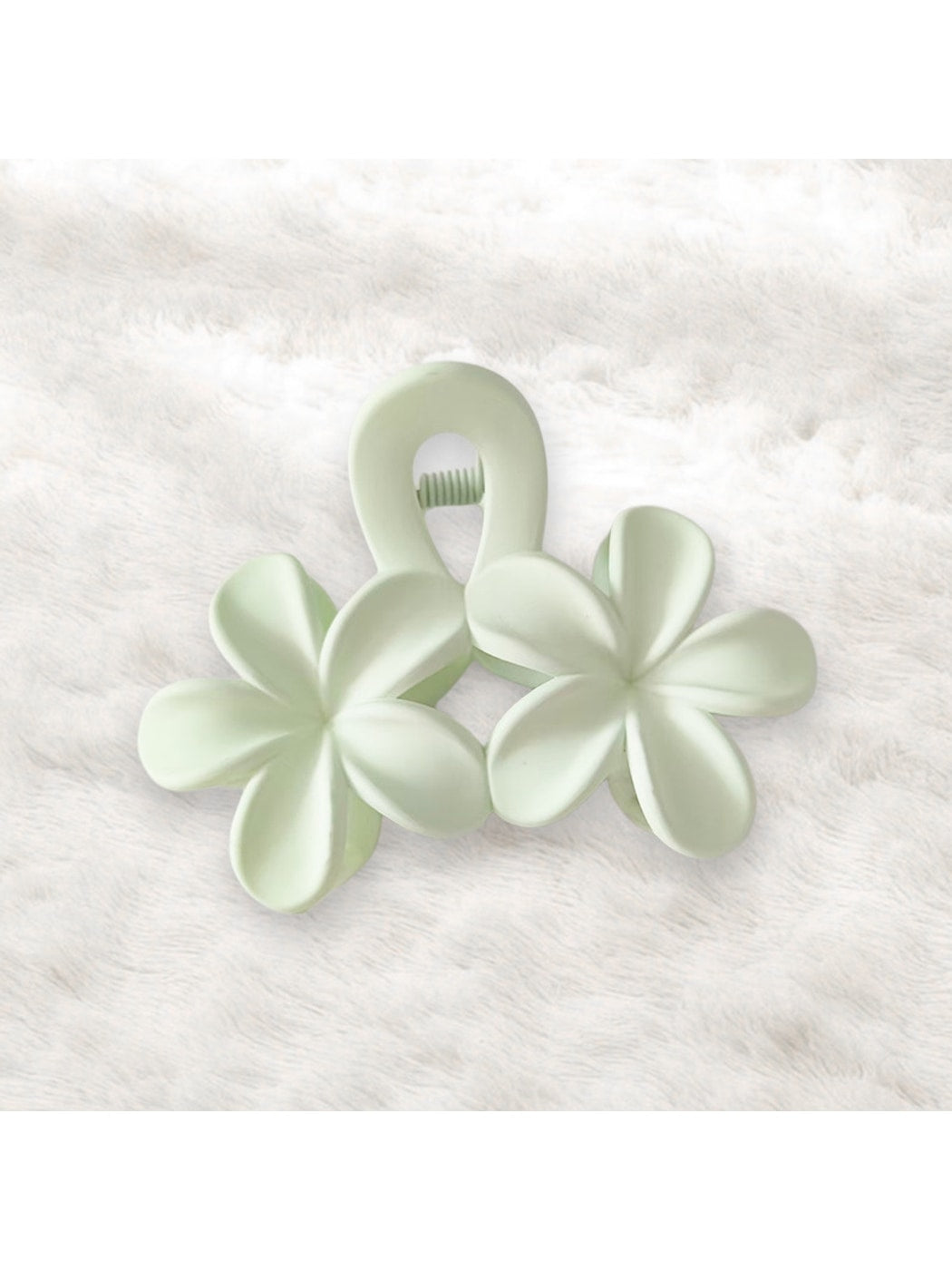 Beau - Matte Petal Design Floral Hair Claw Clip
