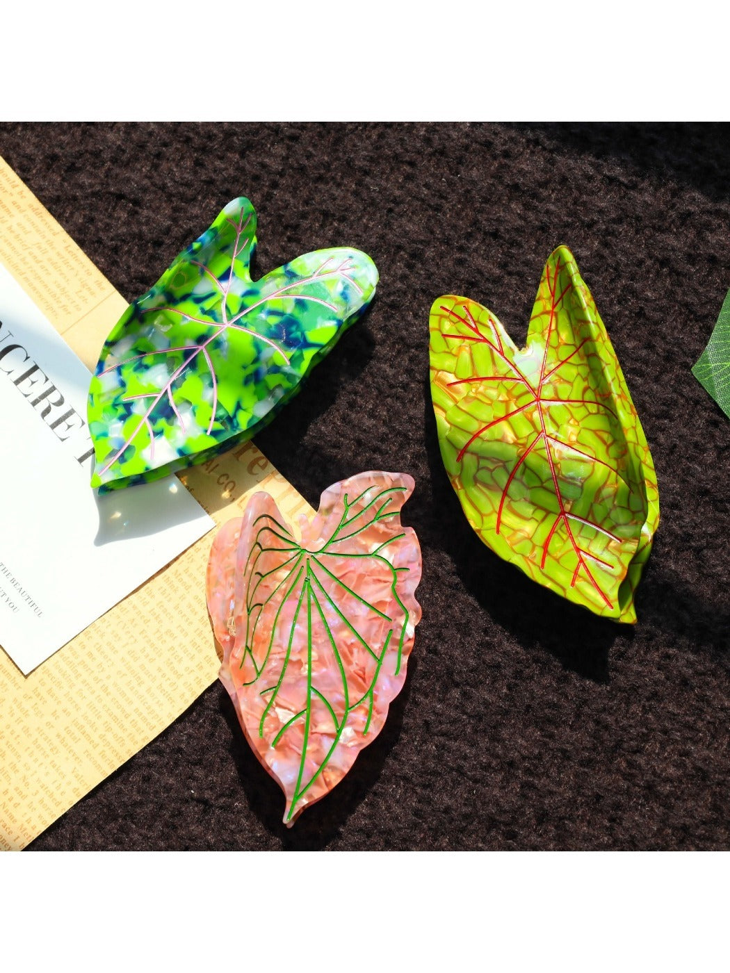 Beau - Acetate Leaf Hair Claw Clip