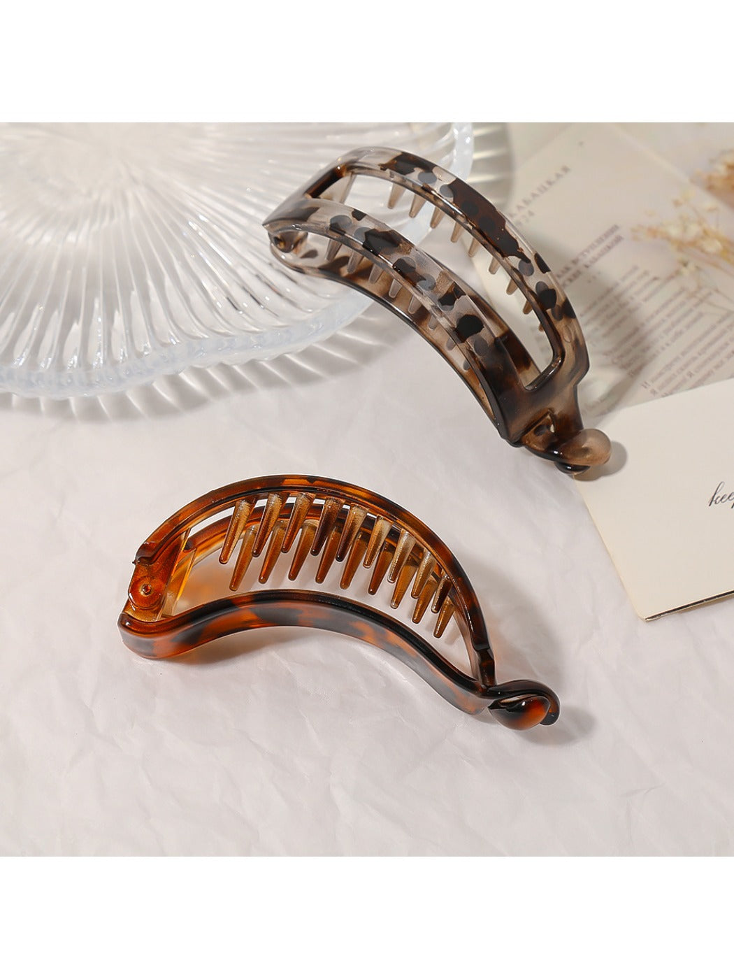 Beau - Leopard Print Curved Hair Clip