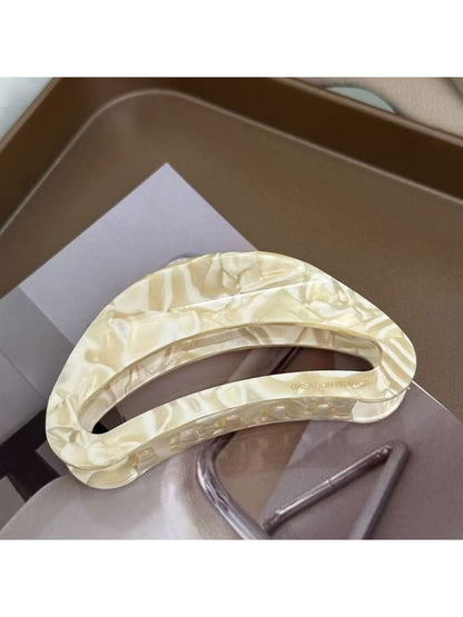 Beau - Retro Semi Circular Acetate Hair Clip